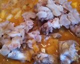Foto del paso 5 de la receta: Patitas de Cerdo con Maní