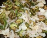 A picture of step 3 of Karela with Chicken 🐥.
