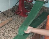 Foto del paso 4 de la receta: Tallarines verdes de espirulina (pasta fresca)