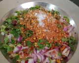 A picture of step 1 of Karhi pakora.
