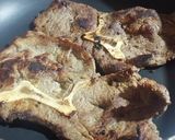 Foto del paso 3 de la receta: Chuleta de Res Encebollada (fácil de hacer)