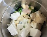 A picture of step 3 of HIGH PROTEIN RICE BOWLWith a creamy broccoli 🥦 sauce & grilled herbed paneer.