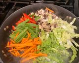 A picture of step 3 of Spicy Pork Lo Mein.