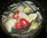 Hình bước làm 4 của món Canh chua Cá kèo lá giang