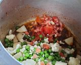 A picture of step 3 of Vegetables pulao.
