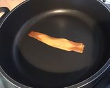 Une image de l'étape 2 de Carottes au lard et poivron vert.