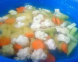 Foto langkah ke 3 dari resep Sup Tulang Sayur.