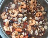 Foto del paso 3 de la receta: Arroz chaufa de mariscos