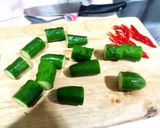 Foto langkah ke 2 dari resep Acar timun Cabe.
