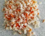 Foto del paso 2 de la receta: Empanadillas de palitos de cangrejo, atún y queso
