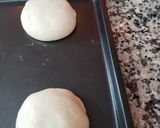 A picture of step 1 of معجنات جبن وصوصج Cheese and sauce pastries.