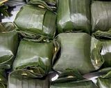 A picture of step 12 of Lemper Ayam - Steamed Glutinous Rice with Spiced Chicken Floss.