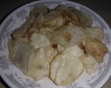 A picture of step 10 of Crisps/potato chips.