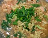 Foto langkah ke 5 dari resep Mie Nyemek 🤤 Mudah Dan Enak !.