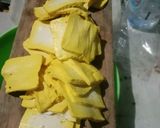 Foto langkah ke 2 dari resep Keripik Tahu 2 Bahan.