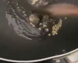 Foto langkah ke 1 dari resep Sup Kale Tomat Telur ala queen lula & ua 👸🏻.