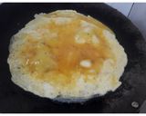 A picture of step 6 of Omelette Sandwich.