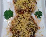 A picture of step 5 of Semolina chatpata dahi bhalla.