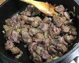Une image de l'étape 6 de Sauté de sanglier aux carottes, céleri branche et tomate.