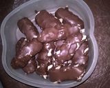 Foto del paso 3 de la receta: Bombones de coco y leche condensada