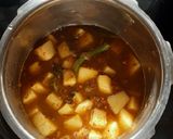A picture of step 3 of Potato Masala Curry.