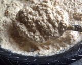 A picture of step 1 of Egusi soup.