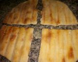 A picture of step 4 of Stuffed flat bread.