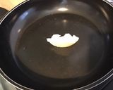 Une image de l'étape 4 de Fondue de poireaux au lard, oignon, crème et épices.