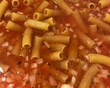 Foto del paso 1 de la receta: Pasta con Salsa roja cremosa