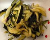 A picture of step 1 of Japanese colorful vegetables salad with sesame dressing.
