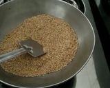 સુખડી (Sukhdi Recipe in Gujarati) રેસીપી સ્ટેપ1ફોટો