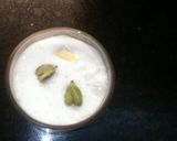 A picture of step 4 of Healthy Almond Milk Shake.