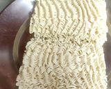 A picture of step 1 of Veg Maggi Bhel.