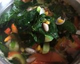 Foto langkah ke 9 dari resep Sayur bening Timun Katuk Jagung.