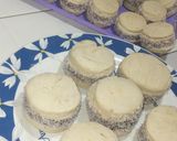 Foto del paso 2 de la receta: Alfajores de Maicena a puro dulce de leche!!☺️☺️