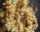 Foto del paso 3 de la receta: Batata/camote/boniato relleno de salteado de vegetales🍠🥦🧅🌶️