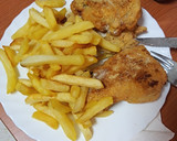 Foto del paso 4 de la receta: Chuletas de cerdo rellenas de gorgonzola con papas fritas