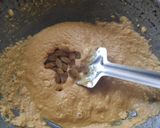 A picture of step 2 of Besan Balls.
