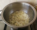 Foto del paso 1 de la receta: Crema de calabacín a las finas hierbas
