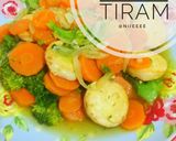 Foto langkah ke 5 dari resep Brokoli Wortel Saus Tiram.