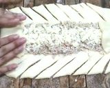 A picture of step 13 of Stuffed Chicken Bread.