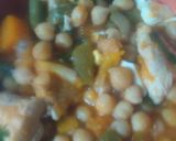 Foto del paso 4 de la receta: Garbanzos con pollo y vegetales