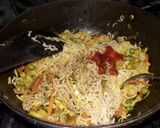मिक्स वेज नूडल्स बिरयानी (Mix veg Noodles biryani recipe in Hindi) रेसिपी चरण 5 फोटो