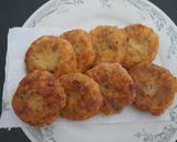 A picture of step 6 of Potatoes cutlets.