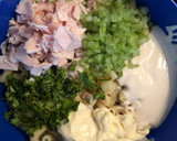 Foto del paso 4 de la receta: Ensalada de coditos con apio y jamón