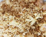 A picture of step 4 of Egg & Prawn fried Rice.