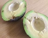 Hình bước làm 1 của món Cơm & Bơ Dằm Nước Mắm Tỏi Ớt 🥑