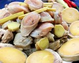 Hình bước làm 2 của món Pín Bò Hấp Gừng
