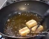 A picture of step 10 of Tofu sandwich with pork and prawn.