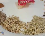 A picture of step 1 of Special biryani masala.
